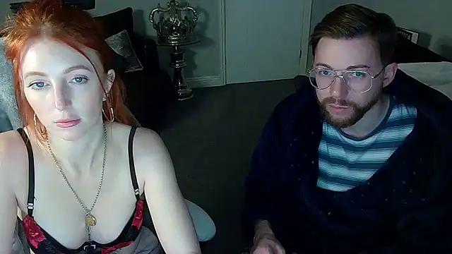 Snapshot of Red_firesquirt chatting on 01-05-25, 09:03 Red firesquirt online show from 01-05-25, 09:03