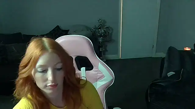 Snapshot of Red_firesquirt chatting on 03-14-25, 03:25 Red firesquirt online show from 03-14-25, 03:25