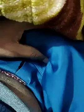 Snapshot of xxxhugedick0001 chatting on 01-12-25, 11:28 xxxhugedick0001 online show from 01-12-25, 11:28