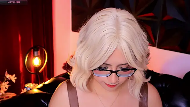 Misselektra   online show from 12-29-24, 03:44