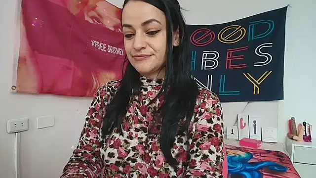 LovelyAzucena online show from 03-31-26, 02:28