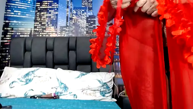 Lucy mature8 online show from 02-22-26, 05:44