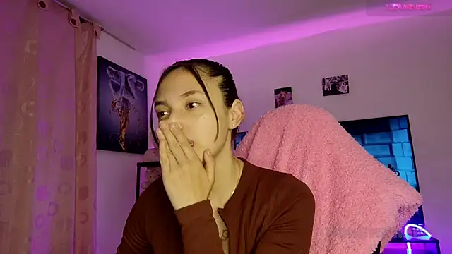 TiffanyBela online show from 03-08-26, 02:04