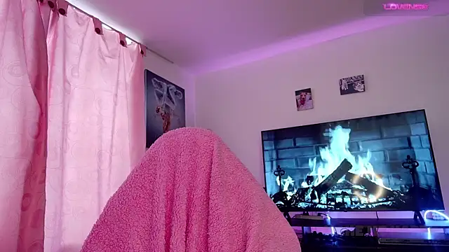 TiffanyBela online show from 03-09-26, 08:57