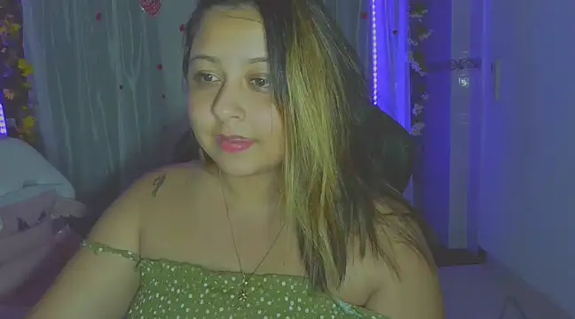 Emilyy Collinss online show from 01-10-25, 05:45