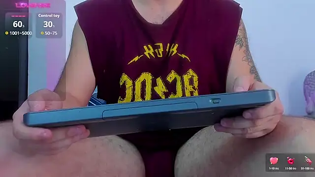 Snapshot of JacoLive chatting on 09-22-25, 09:06 JacoLive online show from 09-22-25, 09:06