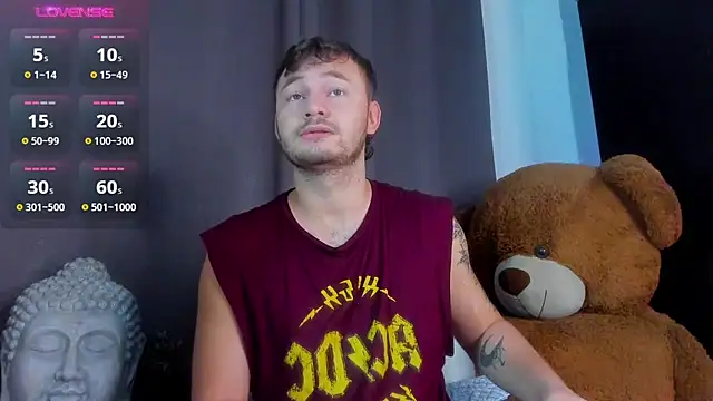 Snapshot of JacoLive chatting on 10-12-25, 01:04 JacoLive online show from 10-12-25, 01:04