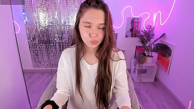 ChloeSunny online show from 07-03-26, 06:09
