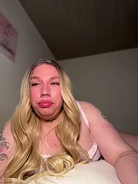 Snapshot of IsabellaFigueredo__ chatting on 05-10-26, 07:13 IsabellaFigueredo online show from 05-10-26, 07:13