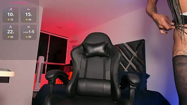 Snapshot of Nicolle_alexandra chatting on 09-21-25, 12:56 Nicolle alexandra online show from 09-21-25, 12:56