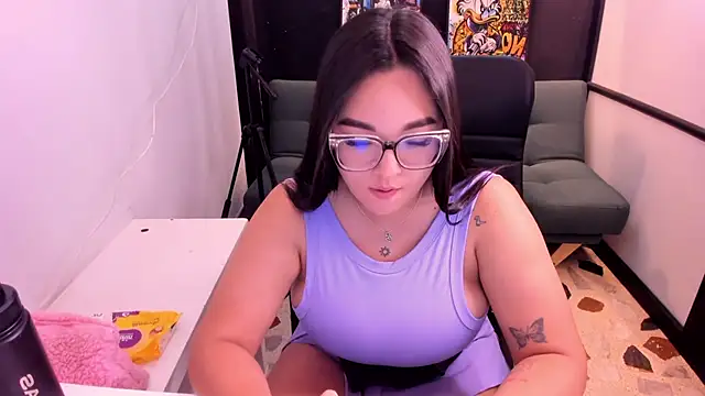 Snapshot of CelesteBrucee chatting on 11-29-25, 08:34 CelesteBrucee online show from 11-29-25, 08:34