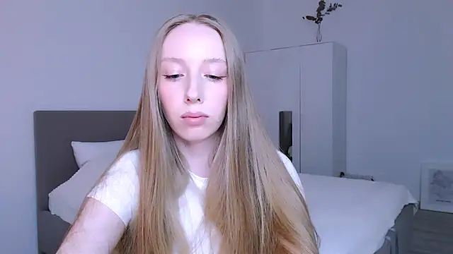 Luna insniity online show from 12-01-25, 09:20