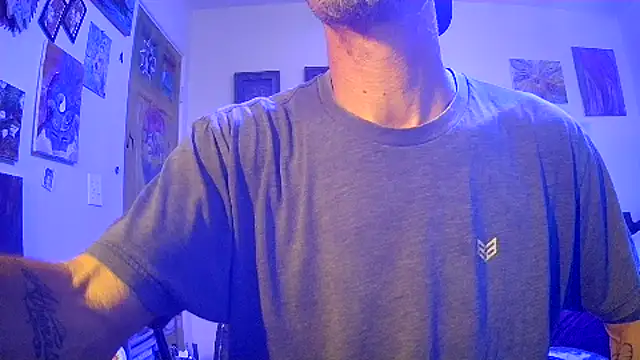 Snapshot of druetrue chatting on 10-22-25, 05:24 druetrue online show from 10-22-25, 05:24