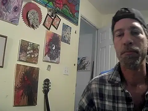 Snapshot of druetrue chatting on 10-25-25, 03:29 druetrue online show from 10-25-25, 03:29