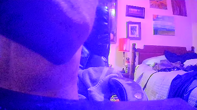 Snapshot of druetrue chatting on 10-29-25, 03:42 druetrue online show from 10-29-25, 03:42