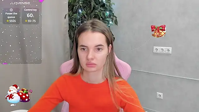 Snapshot of Donna_Evans chatting on 12-15-24, 03:02 Donna Evans online show from 12-15-24, 03:02