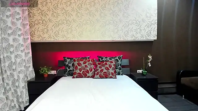 Snapshot of Donna_Evans chatting on 01-15-25, 12:19 Donna Evans online show from 01-15-25, 12:19