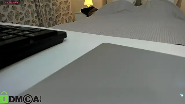 Snapshot of Donna_Evans chatting on 09-11-25, 12:11 Donna Evans online show from 09-11-25, 12:11