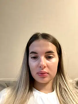 Snapshot of Donna_Evans chatting on 11-04-25, 01:59 Donna Evans online show from 11-04-25, 01:59