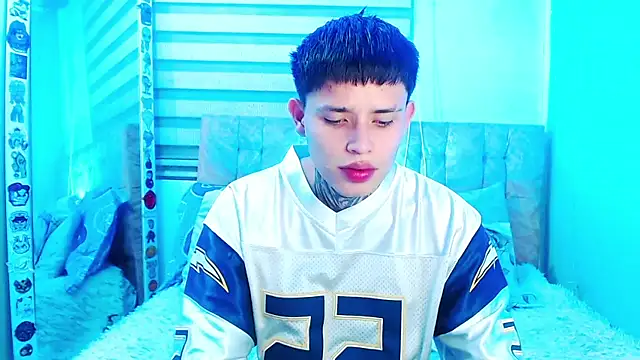  justinmoon2 online show from 06-06-26, 05:01