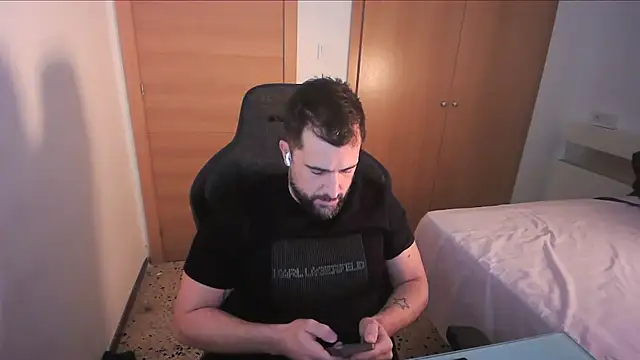 alex877x online show from 11-29-25, 02:09