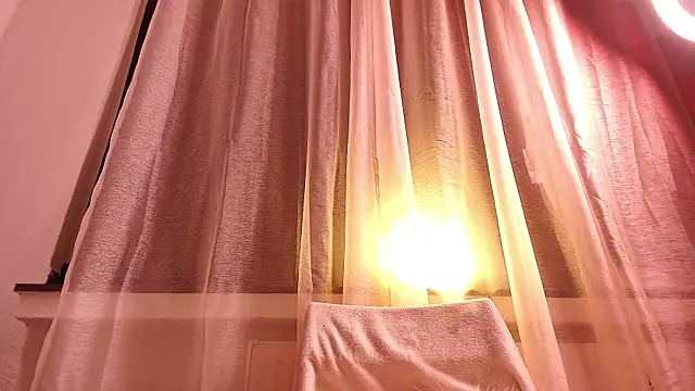 Snapshot of SecretAnni chatting on 02-02-25, 09:13 SecretAnni online show from 02-02-25, 09:13