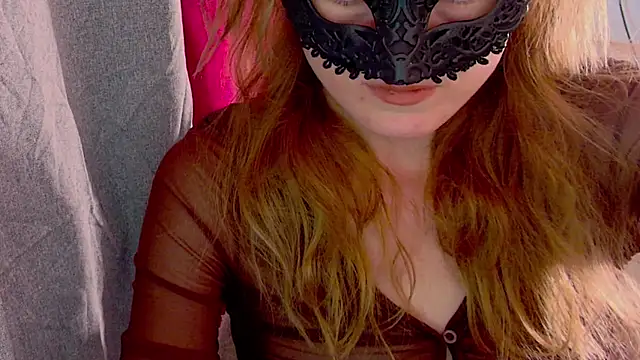 Snapshot of SecretAnni chatting on 10-01-25, 11:05 SecretAnni online show from 10-01-25, 11:05