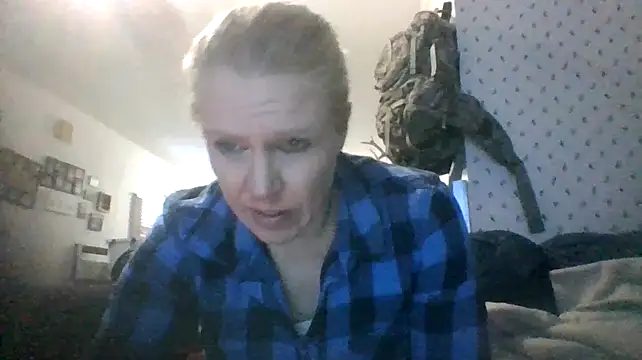 lisamatty4601 online show from 01-11-25, 10:51