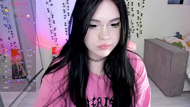 SelenaCute online show from 02-27-25, 05:13