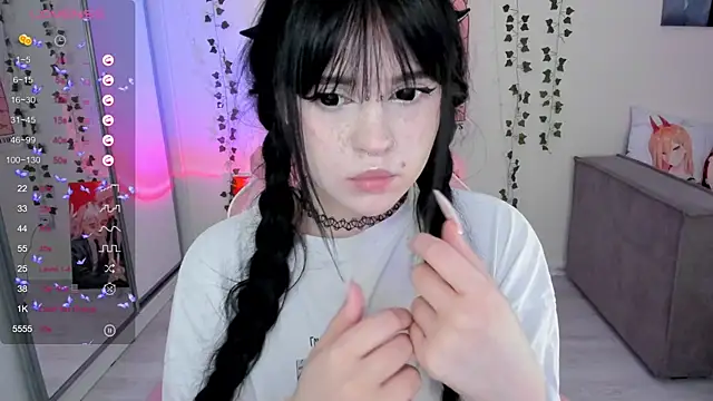 SelenaCute online show from 03-07-25, 06:24