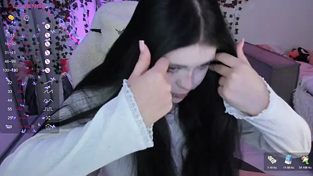 SelenaCute online show from 10-23-25, 04:34