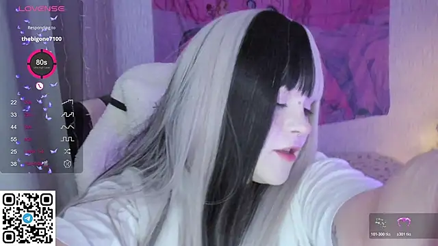 Snapshot of SelenaCute chatting on 01-13-26, 06:08 SelenaCute online show from 01-13-26, 06:08