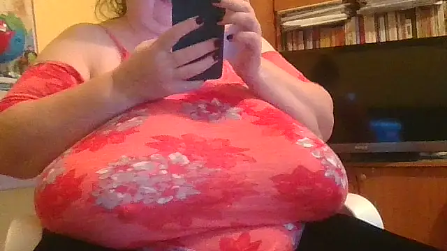 Snapshot of Nataliesbestjuggs chatting on 10-02-25, 02:46 Nataliesbestjuggs online show from 10-02-25, 02:46