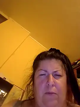 Snapshot of Nataliesbestjuggs chatting on 10-26-25, 08:48 Nataliesbestjuggs online show from 10-26-25, 08:48