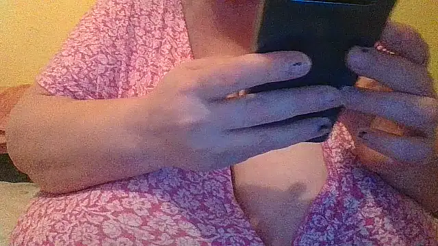 Snapshot of Nataliesbestjuggs chatting on 10-29-25, 03:25 Nataliesbestjuggs online show from 10-29-25, 03:25