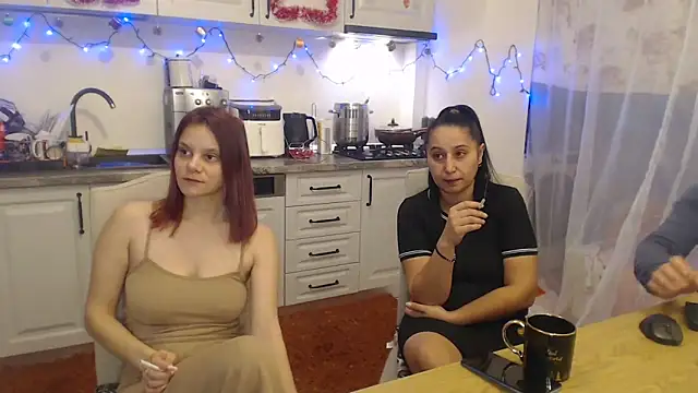 Snapshot of Tasty_Shape chatting on 01-27-25, 03:50 Tasty Shape online show from 01-27-25, 03:50