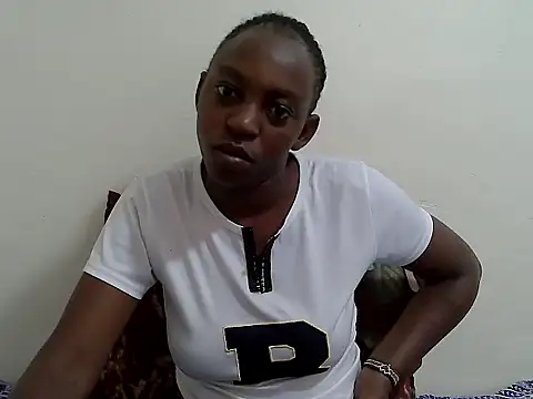 Snapshot of lizbela1 chatting on 05-01-26, 09:03 lizbela1 online show from 05-01-26, 09:03