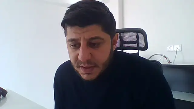 erkekkkadam online show from 01-15-25, 06:54