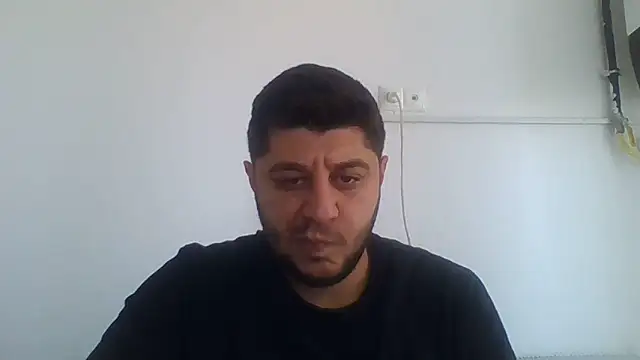 erkekkkadam online show from 09-10-25, 05:18