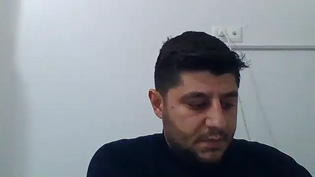 erkekkkadam online show from 11-18-25, 04:33