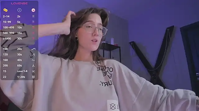 Lola Missy online show from 01-24-25, 08:44