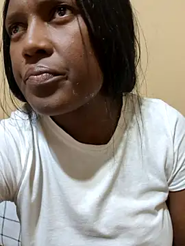 Malaika Nkosi online show from 09-29-25, 02:00