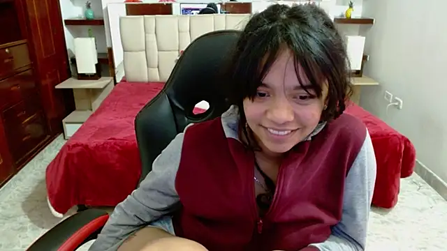 laureentt  online show from 03-12-25, 09:23