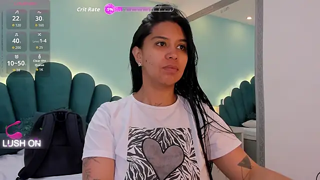 sharlott18 online show from 04-23-26, 01:24