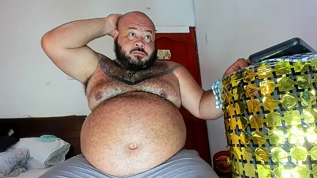 Latino bigcock online show from 04-04-26, 08:17