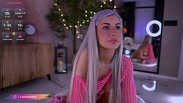 Serene Sophiex online show from 04-26-26, 09:34