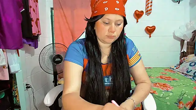 SofiaOlivares online show from 02-07-25, 09:58