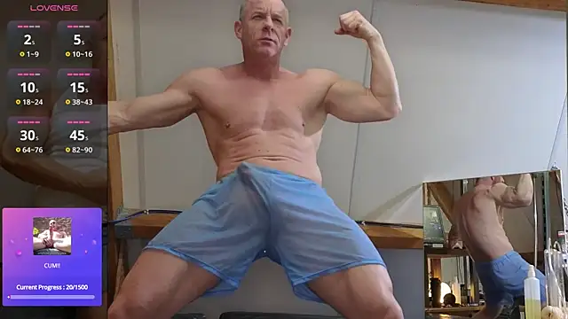 Snapshot of libo_horny_muscles chatting on 02-21-26, 01:45 libo horny muscles online show from 02-21-26, 01:45