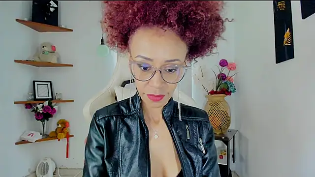 Snapshot of ScarlettMalbec chatting on 12-03-24, 10:29 ScarlettMalbec online show from 12-03-24, 10:29