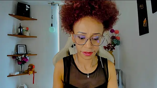 Snapshot of ScarlettMalbec chatting on 12-06-24, 09:24 ScarlettMalbec online show from 12-06-24, 09:24